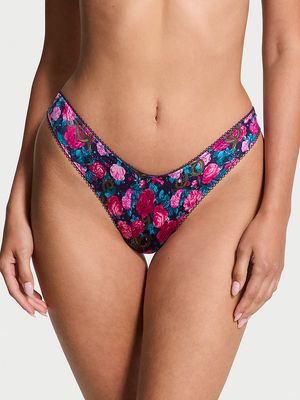 Panty Tanga con Pierna Alta y Estampado