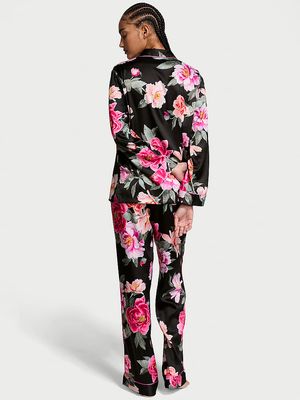 Conjunto con Pijama Larga de Satén Brillante