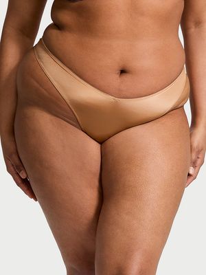 Panty Tanga Lisa con Pierna Alta y Espalda de Tiras